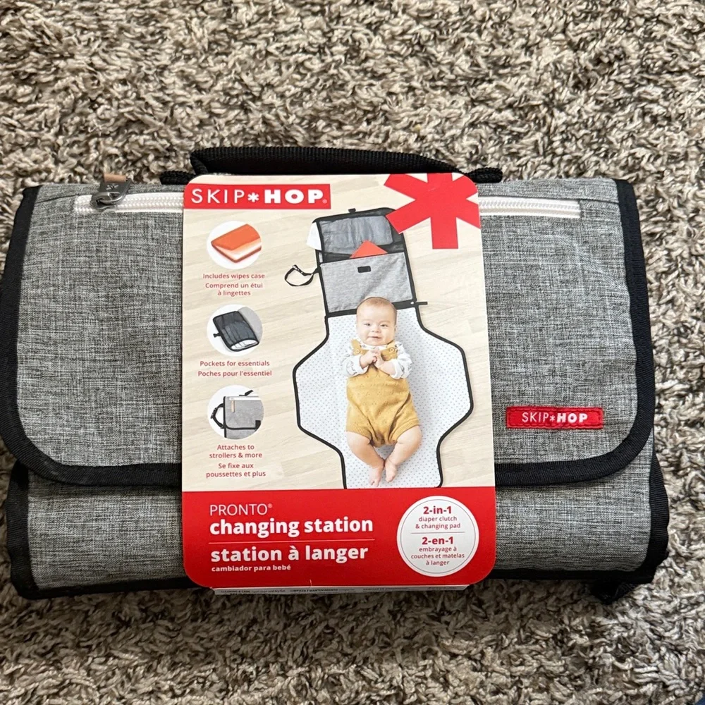Skip Hop Pronto Portable Changing Mat in Gray and Black